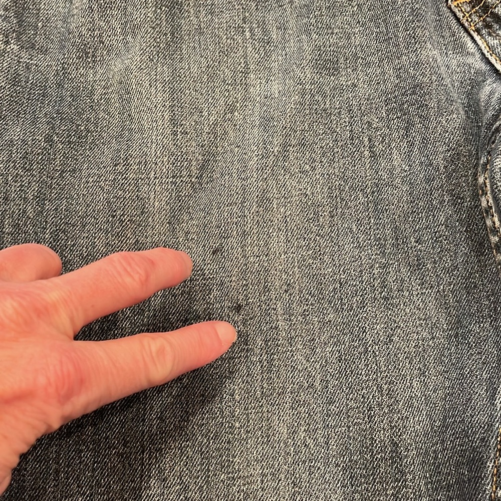 Levi’s | 32x30 | denim relaxed, straight jeans - Picture 7 of 8